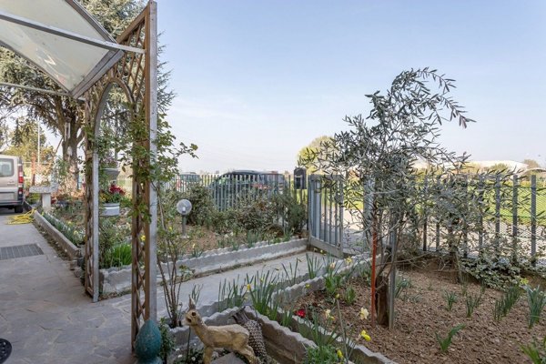casa indipendente in vendita a Verdello