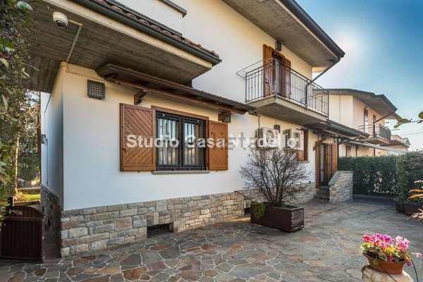 casa indipendente in vendita a Verdello