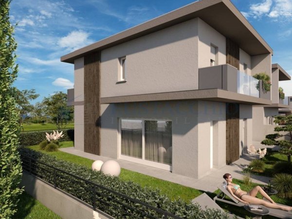 casa indipendente in vendita a Verdello