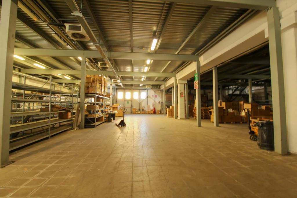 capannone in vendita a Verdello