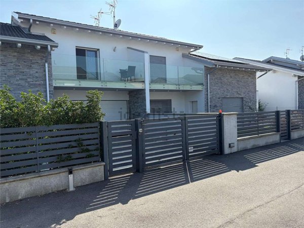 casa indipendente in vendita a Verdello