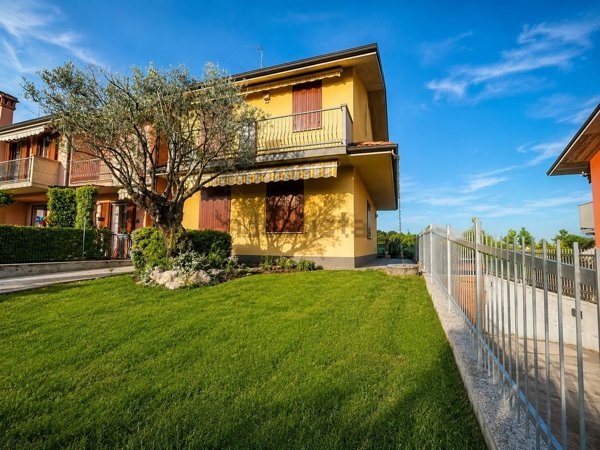casa indipendente in vendita a Verdello