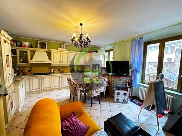 appartamento in vendita a Vertova
