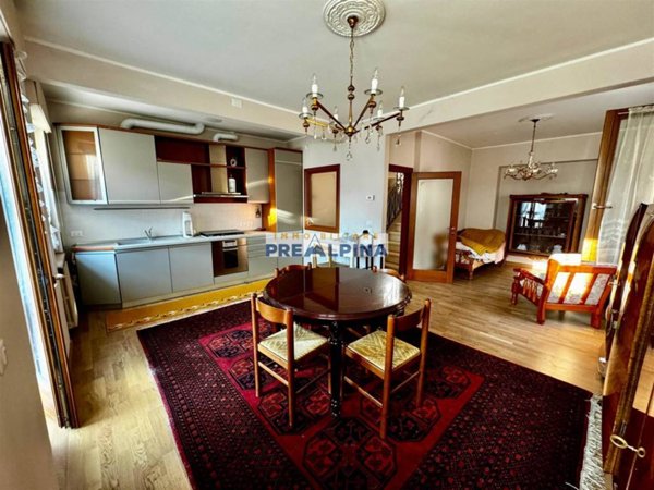 casa indipendente in vendita a Vertova