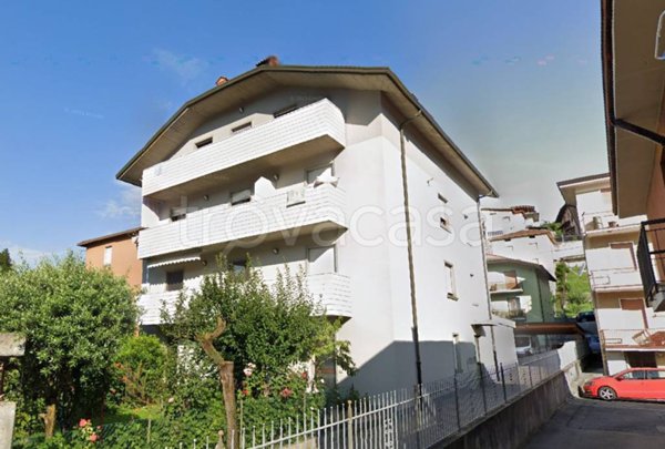 appartamento in vendita a Vertova