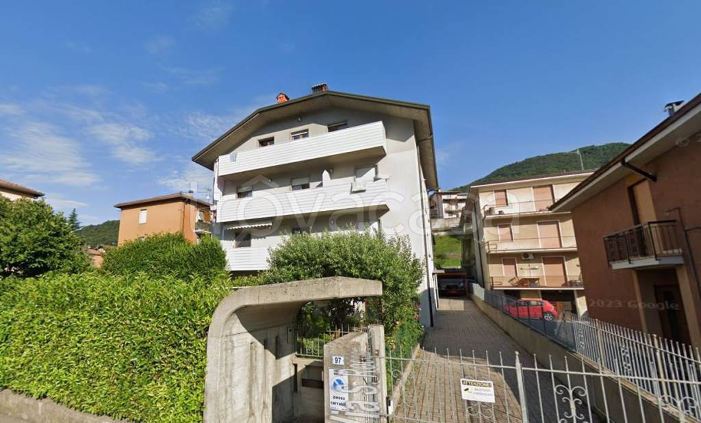 appartamento in vendita a Vertova