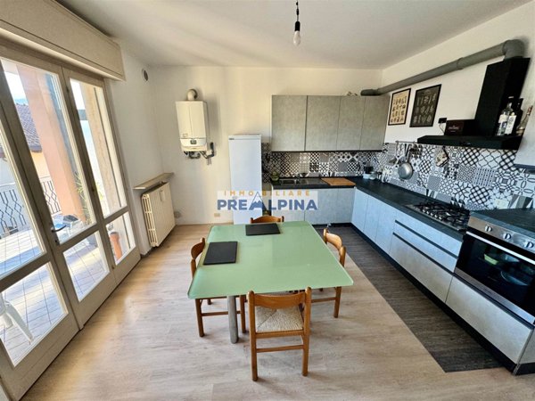 appartamento in vendita a Vertova