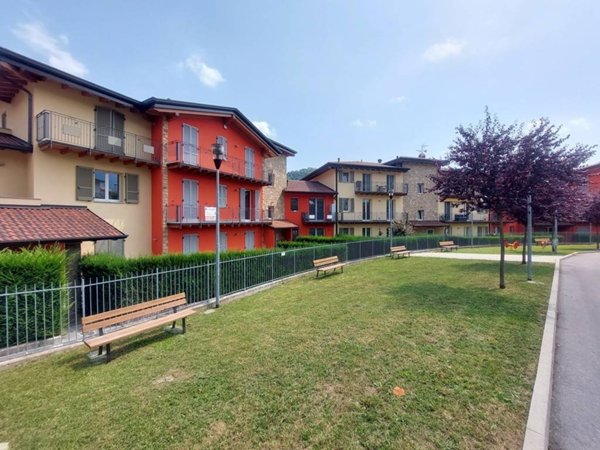 appartamento in vendita a Vertova