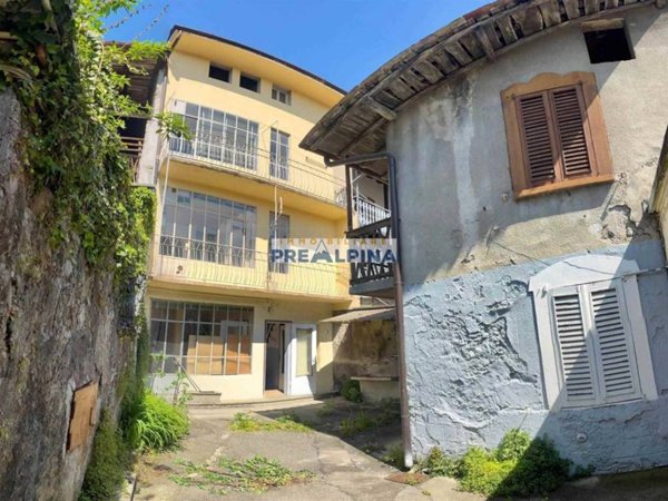 casa indipendente in vendita a Vertova