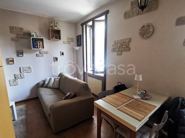 appartamento in vendita a Vertova