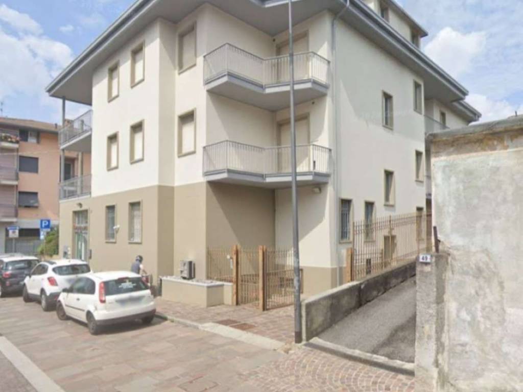 appartamento in vendita a Vertova