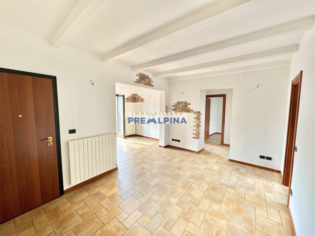 appartamento in vendita a Vertova