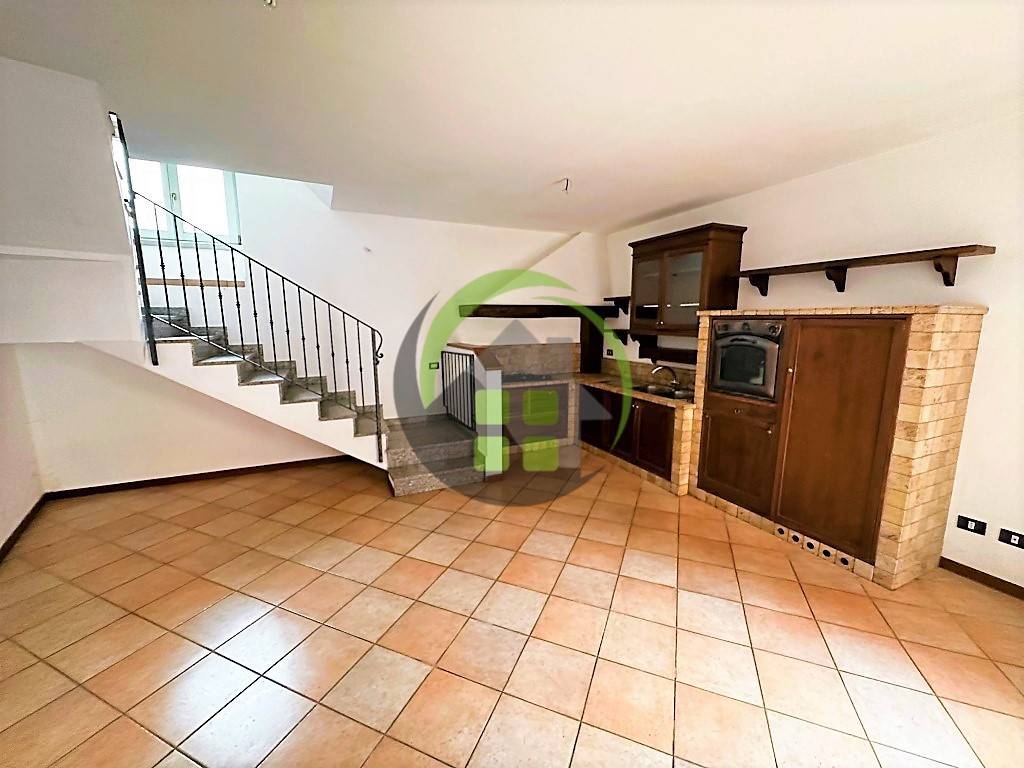 appartamento in vendita a Vertova