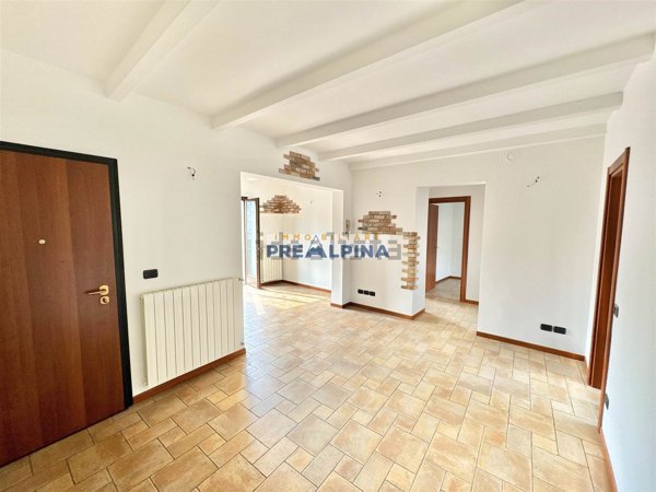 appartamento in vendita a Vertova
