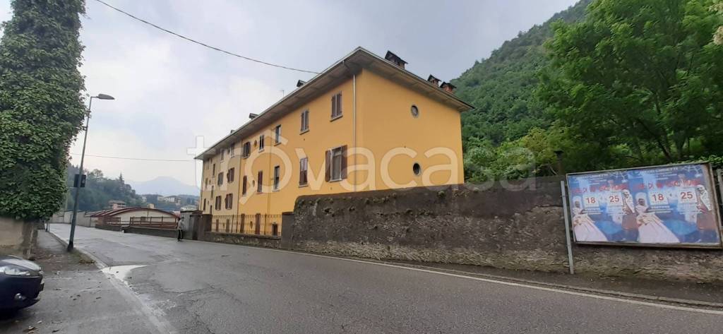 appartamento in vendita a Vertova