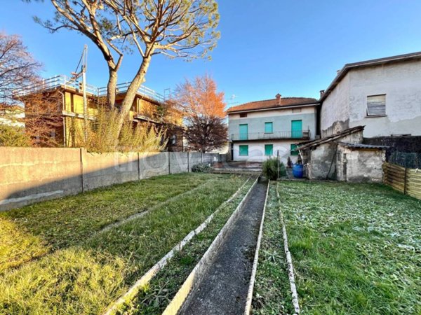 casa indipendente in vendita a Vertova