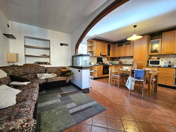 casa indipendente in vendita a Vertova