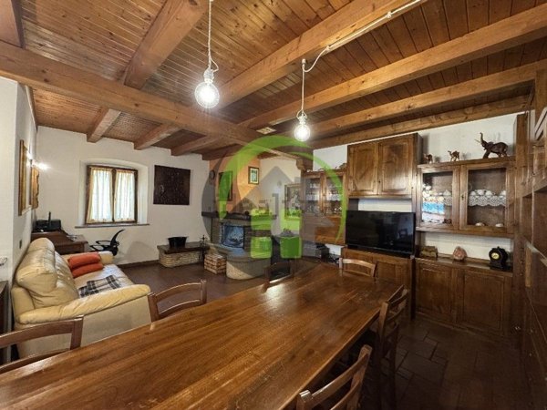 appartamento in vendita a Vertova