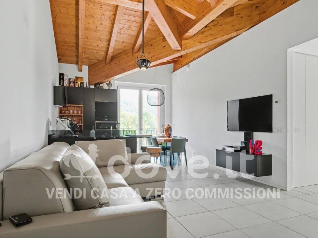 appartamento in vendita a Vertova