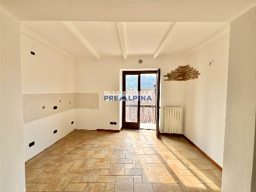 appartamento in vendita a Vertova