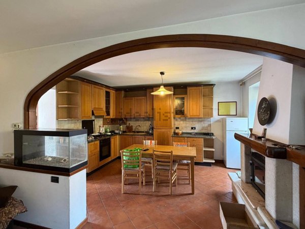 casa indipendente in vendita a Vertova