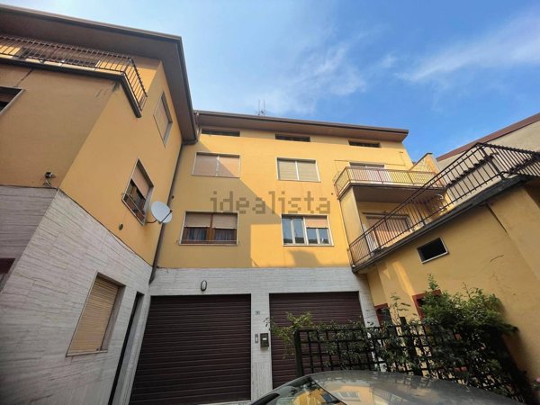 appartamento in vendita a Vertova