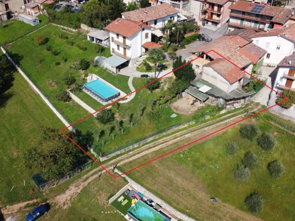casa indipendente in vendita a Viadanica