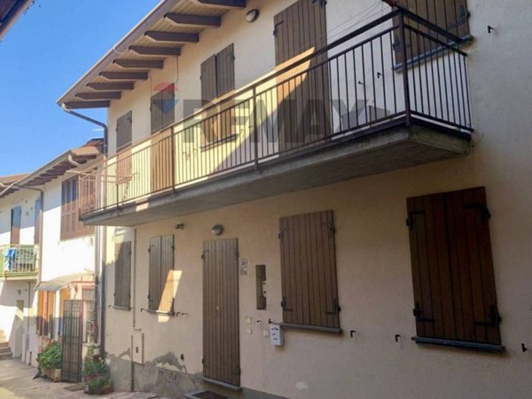 appartamento in vendita a Viadanica