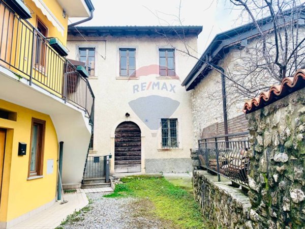 casa indipendente in vendita a Vigano San Martino