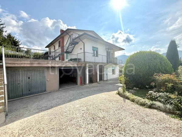 casa indipendente in vendita a Vigano San Martino