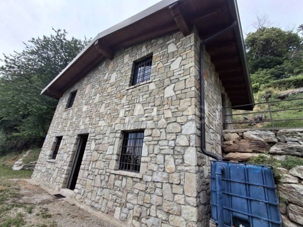 casa indipendente in vendita a Vigano San Martino