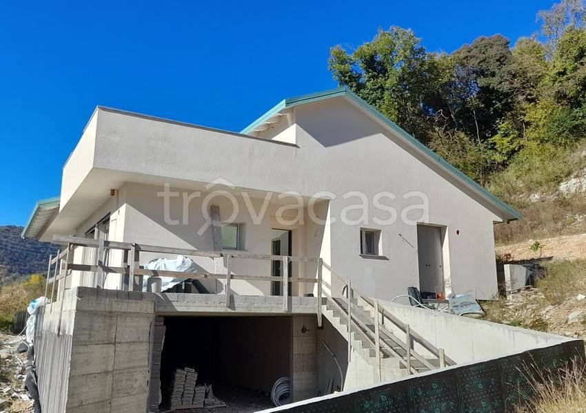 casa indipendente in vendita a Vigano San Martino