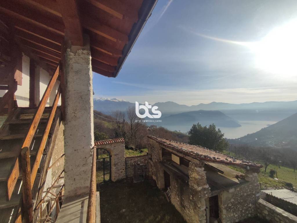 casa indipendente in vendita a Vigolo