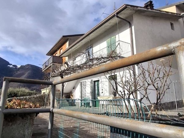casa indipendente in vendita a Vigolo