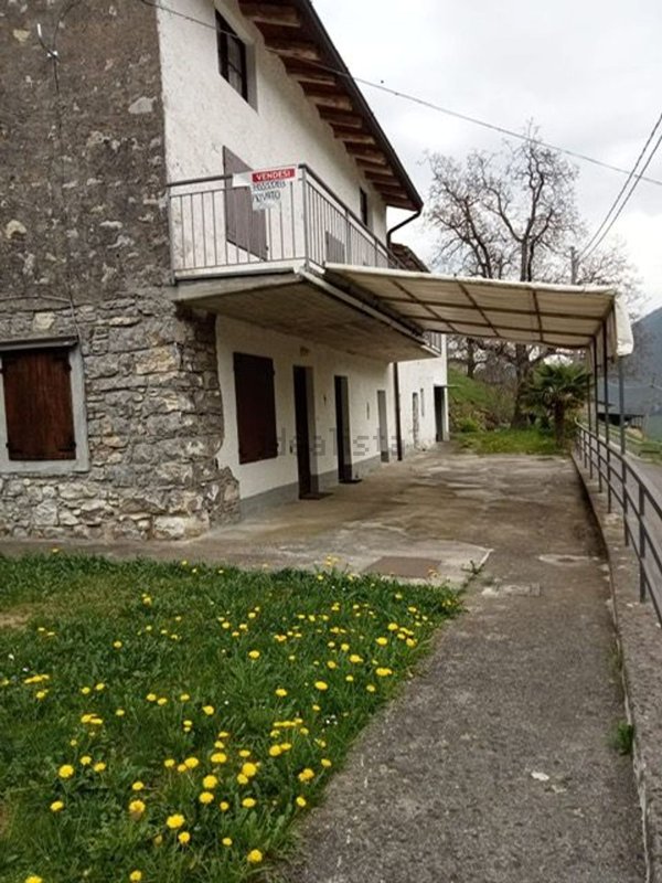 casa indipendente in vendita a Vigolo