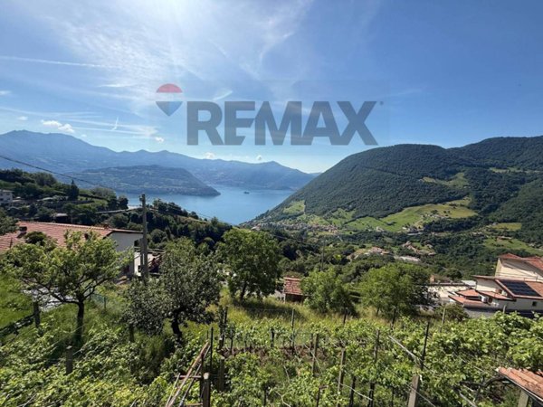 villa in vendita a Vigolo