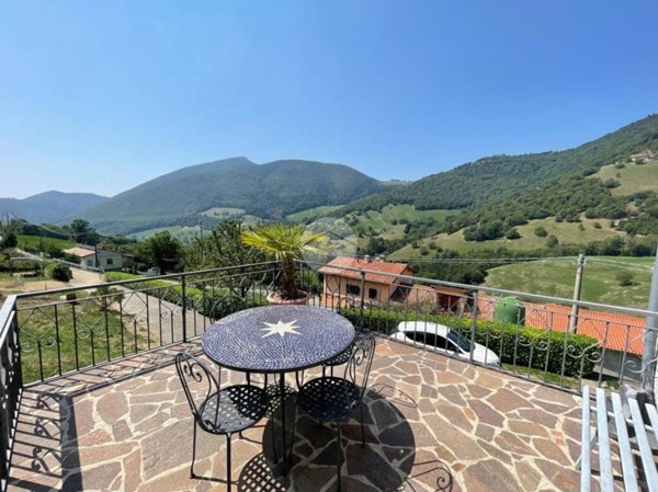 casa indipendente in vendita a Vigolo