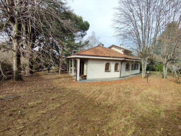 casa indipendente in vendita a Villa d'Adda
