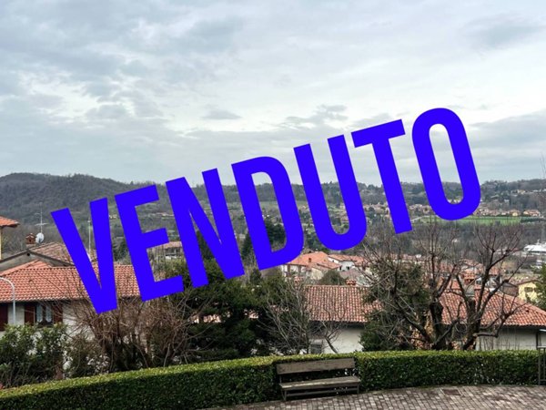 appartamento in vendita a Villa d'Adda