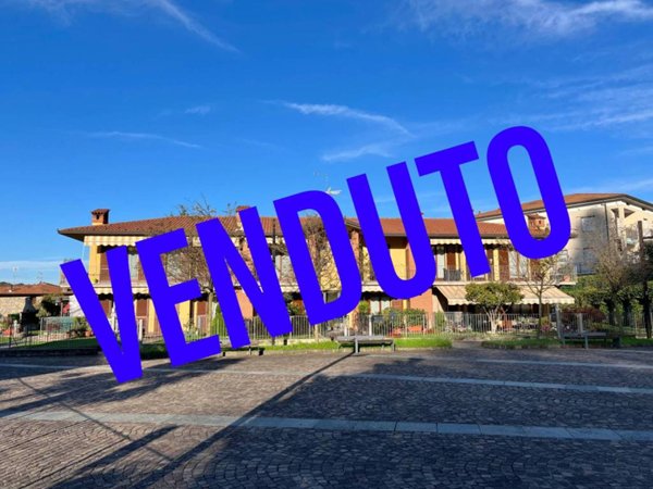 appartamento in vendita a Villa d'Adda