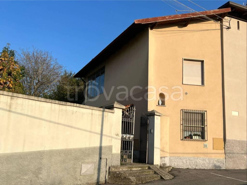 casa indipendente in vendita a Villa d'Adda
