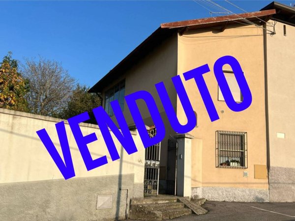 casa indipendente in vendita a Villa d'Adda