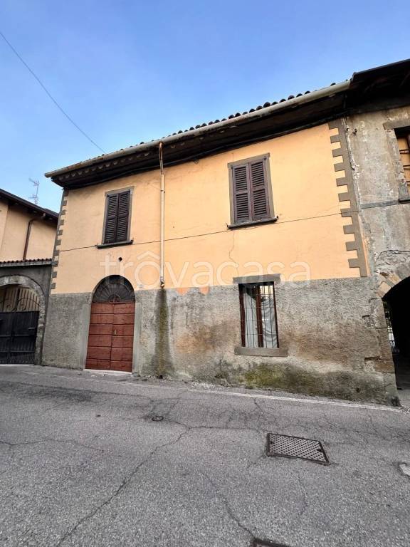 casa indipendente in vendita a Villa d'Adda