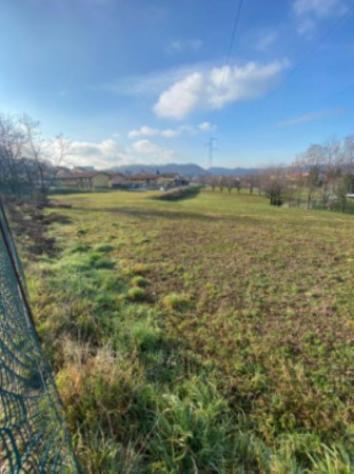 terreno agricolo in vendita a Villa d'Adda