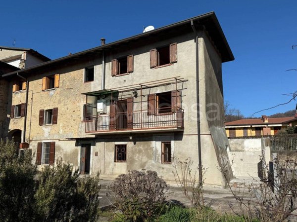 casa indipendente in vendita a Villa d'Adda