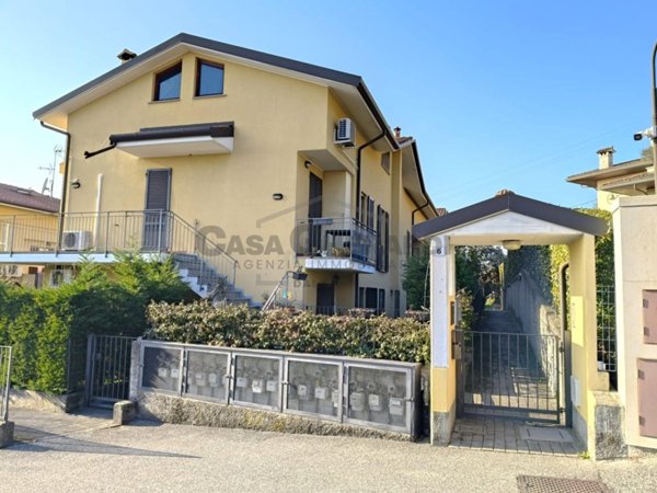 quadrivano in vendita a Villa d'Adda