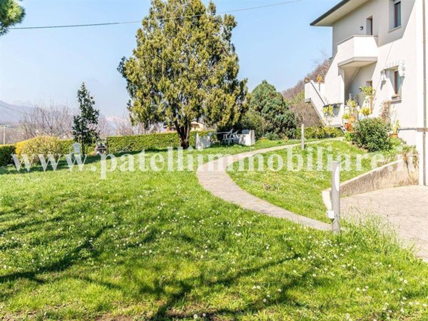 casa indipendente in vendita a Villa d'Adda