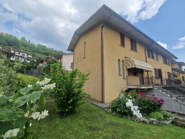 casa indipendente in vendita a Villa d'Adda