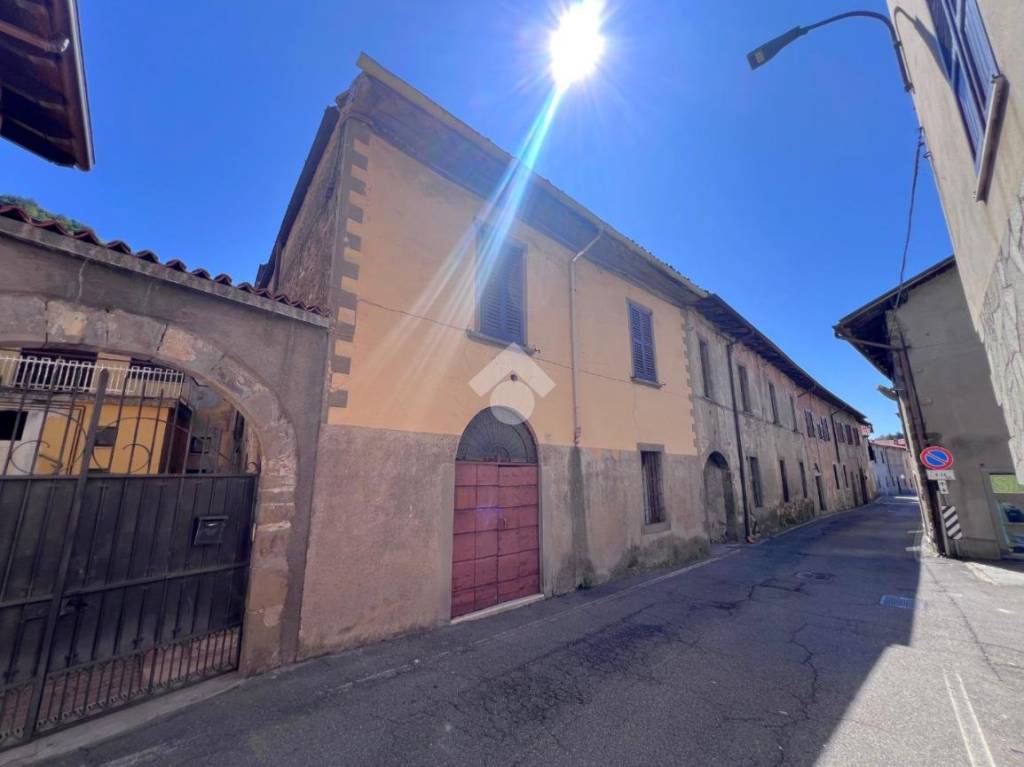appartamento in vendita a Villa d'Adda