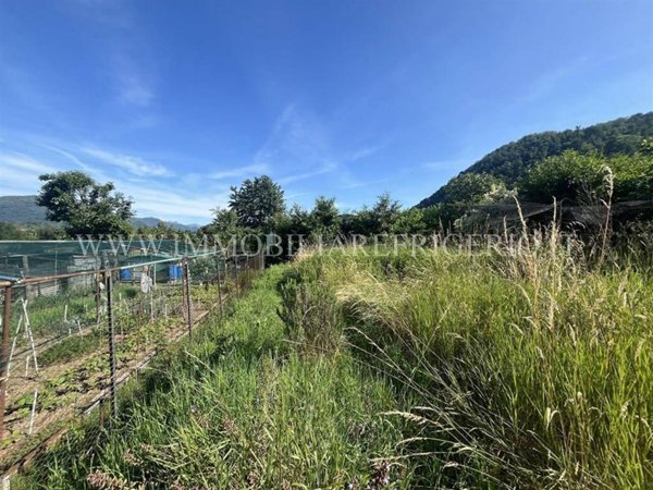 terreno agricolo in vendita a Villa d'Adda
